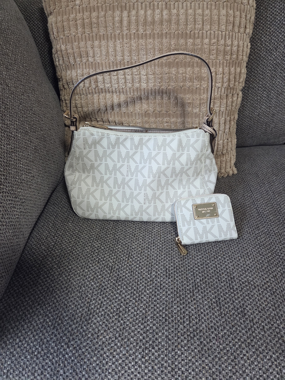 Michael Kors Cream Logo Shoulder Bag with Matching Wallet